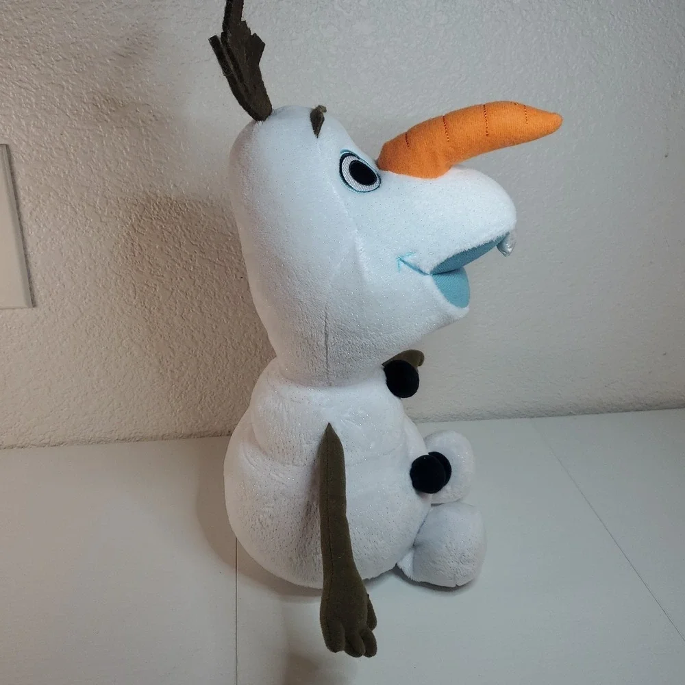 Disney Olaf Plush Frozen 2  Medium 13'' Inch